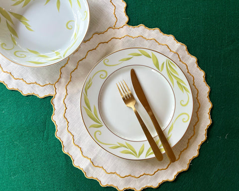 Off White Linen Double Scalloped Placemats - Set of 4