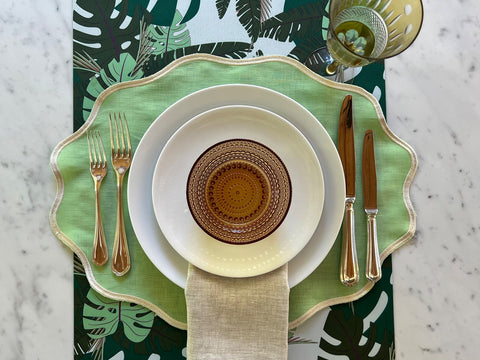 Green Oval Linen Scalloped Placemats - Set of 4